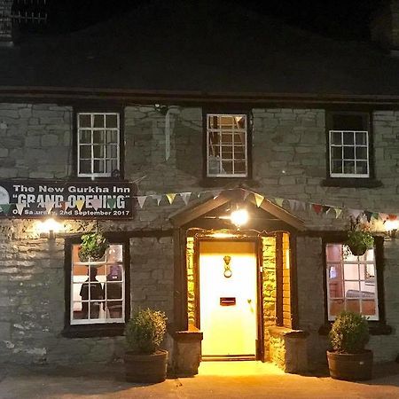 New Gurkha Inn Brecon Exteriér fotografie