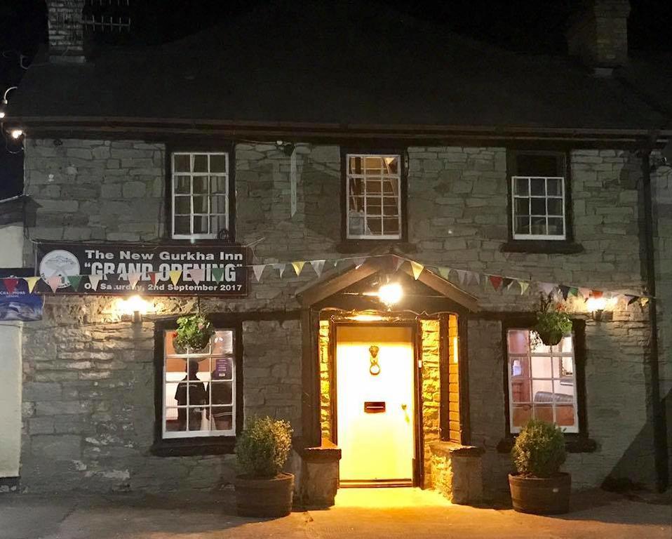 New Gurkha Inn Brecon Exteriér fotografie